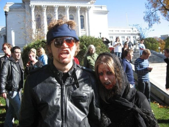 Allison Merten: Musician & Sometimes Zombie ;-)