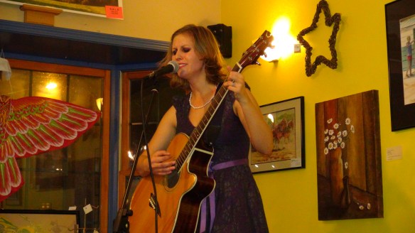 Allison Merten at Tuvalu Coffeehouse Photo by Yasir 