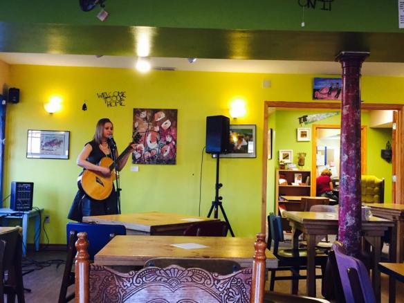 Allison Merten at Tuvalu Coffeehouse Photo by Yasir Alhumaidan