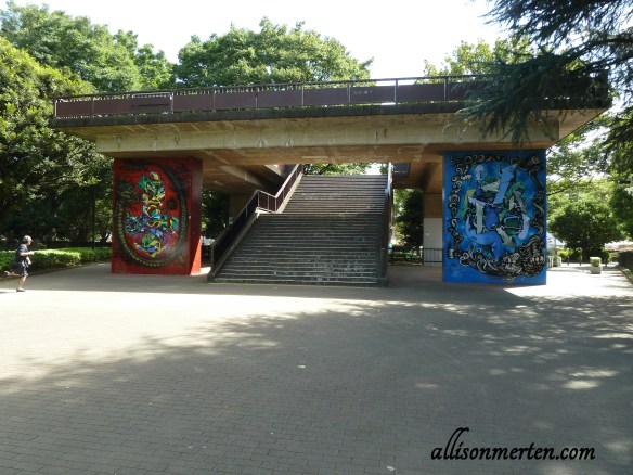 yoyogi-park-graffiti