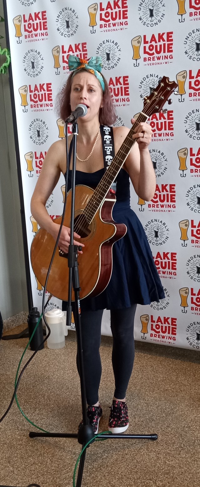 Saturday Live Music Series at Franksville Craft Beer Garden - Visit Racine  County, image size:640x1558